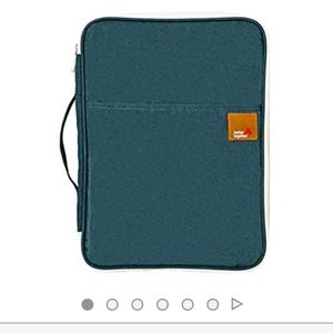 Laptop bag